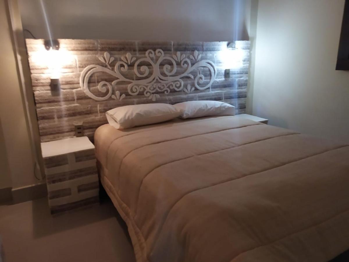 Hotel Kachi De *